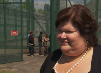 Maggie De Block: “ja, ik heb fouten gemaakt” Maggie De Block - VTM