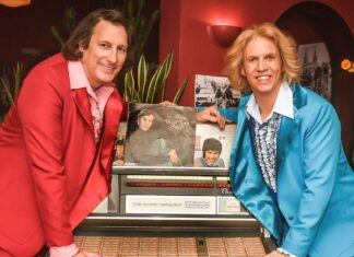 Gert Verhulst springt gat in de lucht: huwelijk James Cooke uitgesteld