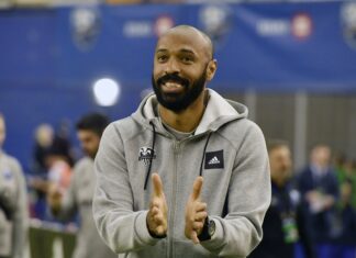 Thierry Henry brengt machtig eerbetoon aan George Floyd