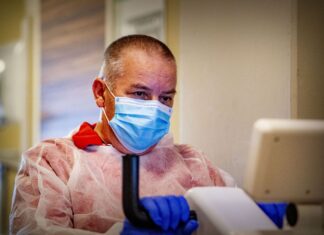 Weinig boetes voor niet dragen van mondmasker