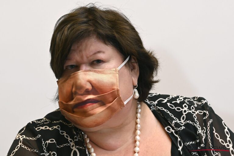 Lachen met Maggie De Block, maar zij blijft serieus