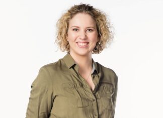 Thuis-actrice deelt zeldzame foto van haar jongens