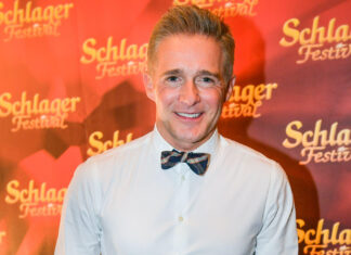 Christoff spuwt zijn gal op Instagram