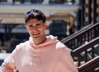 “Conner Rousseau was pampers aan het verversen”