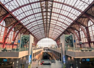 Nederland geeft Antwerpen code oranje