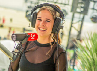 Plastische chirurgie voor Laura Tesoro?