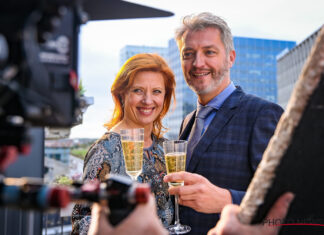 Sandrine André blikt terug in dagboek: “dit wordt steeds vreemder”