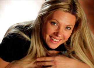 Dan laat Sandrine André de Lara Croft in zichzelf volledig los Sandrine André