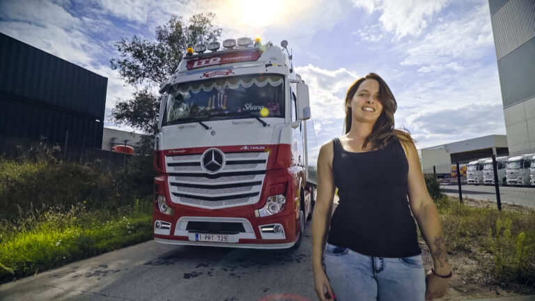 Shana De Vreese is dé babe uit Lady Truckers