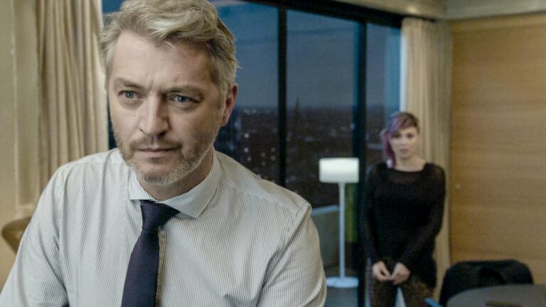 Kürt Rogiers trakteert zichzelf op een nieuwe opvallende wagen