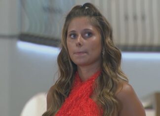 Kandidaat uit Love Island stapt vrijwillig op