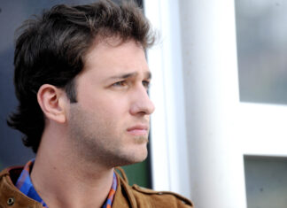 Voormalige Familie-acteur haalt fel uit: “ik zou los op zijn muil slaan” Guillaume Devos