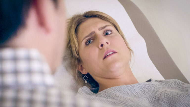 Zorgt nieuwkomer voor ophef bij Familie?