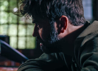 Familie-acteur boezemt kijkers angst in: “dit is nog niet afgelopen” Jeroen Van Dyck