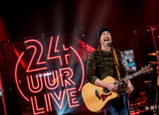 Kris Wauters lacht met jongere broer Koen: ‘Heb je hem al eens goed bekeken?’