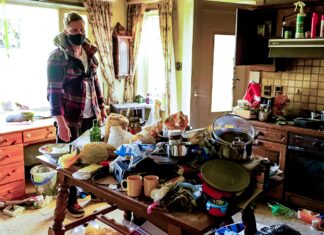 Cleaner Jimmy maakt huis dat amper 8 maanden verhuurd is leeg in De Vuilste Jobs van Vlaanderen