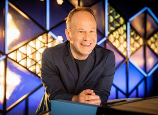 Kijker boos op Blokken-presentator: “Daar hoeft dat mannetje niet over te beslissen”