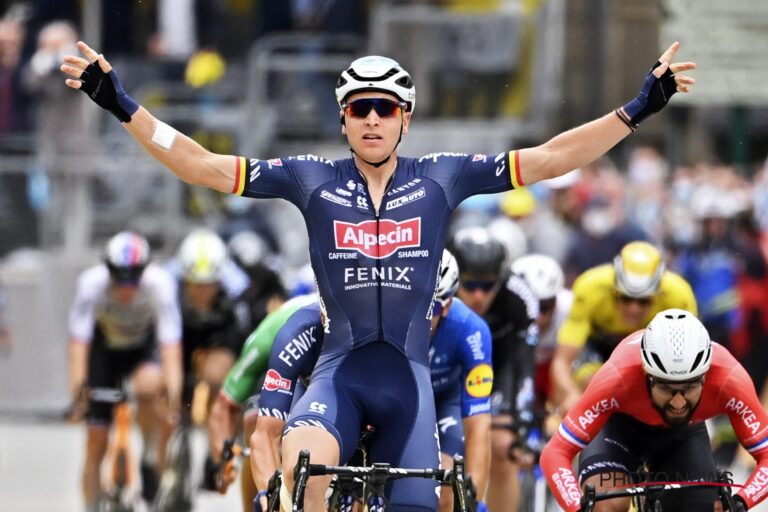 Tim Merlier wint tumultueuze derde rit Tour De France