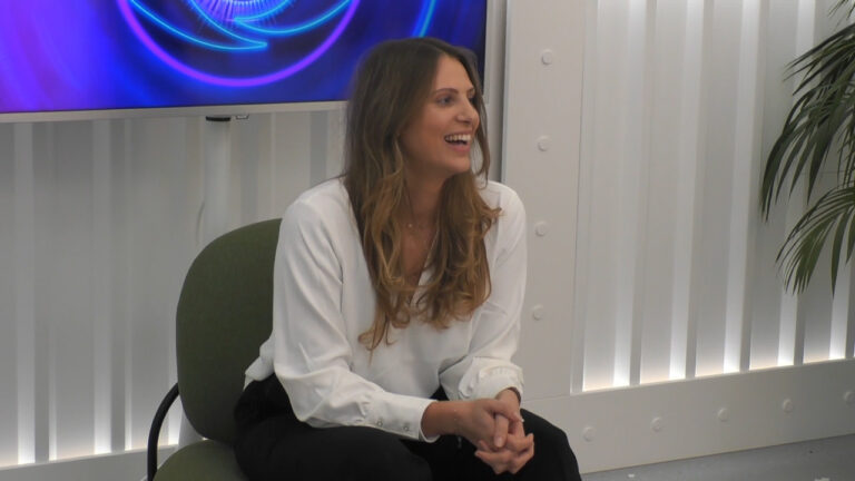 Liese uit Big Brother: ‘dit is niet mijn vriend’ Liese uit Big Brother: ‘dit is niet mijn vriend’