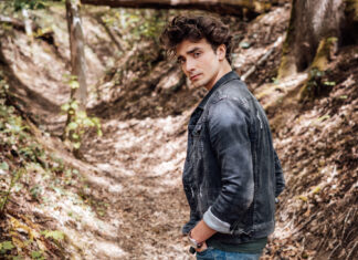 Zorgen om Aaron Blommaert: “zijn management perst hem uit” Aaron Blommaert