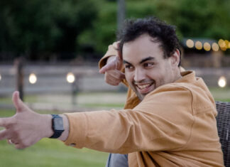 Kamal Kharmach: ‘Betaal 170.000 euro om bij Niels Destadsbader weg te gaan’