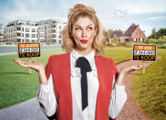 Kelly Pfaff zorgt voor ophef in bushokje Kelly Pfaff