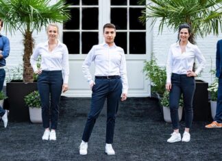 Deelnemer First Dates is plots zaalmedewerker