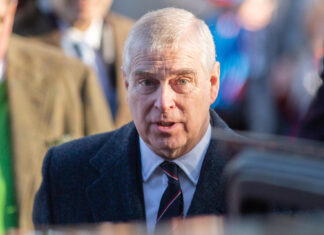 Prins Andrew in steeds nauwere schoentjes: “niemand staat boven de wet”