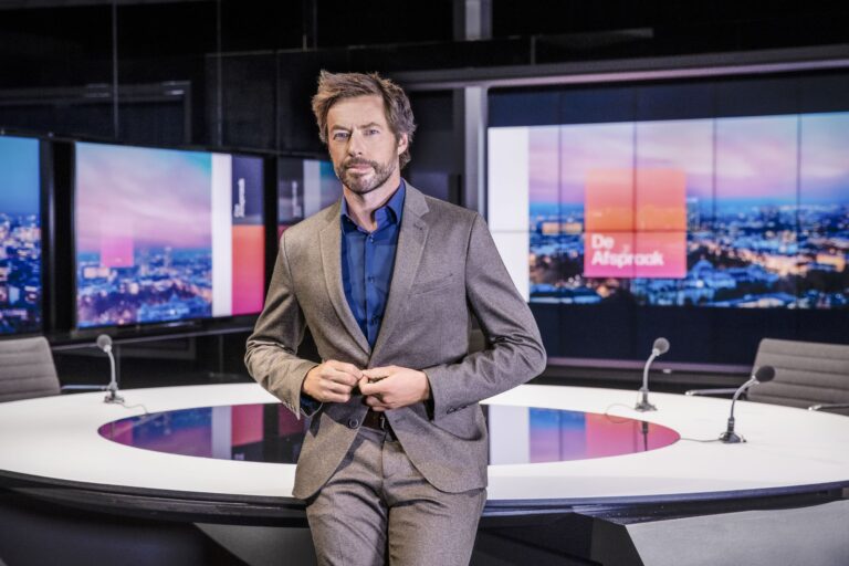 Kritiek op uiterlijk Bart Schols: ‘Hij moet eraf’