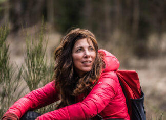 Topless Saartje Vandendriessche valt exhibitionist aan: “mijn borsten vlogen in het rond”