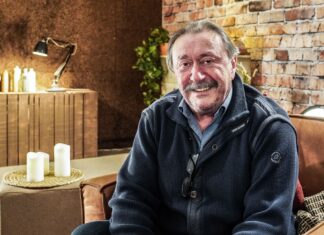 Marijn Devalck haalt uit naar collega-acteurs: “straks met mondmasker op scène”