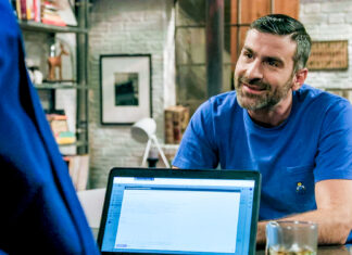 Belangrijke onderhandelingen op til bij Familie