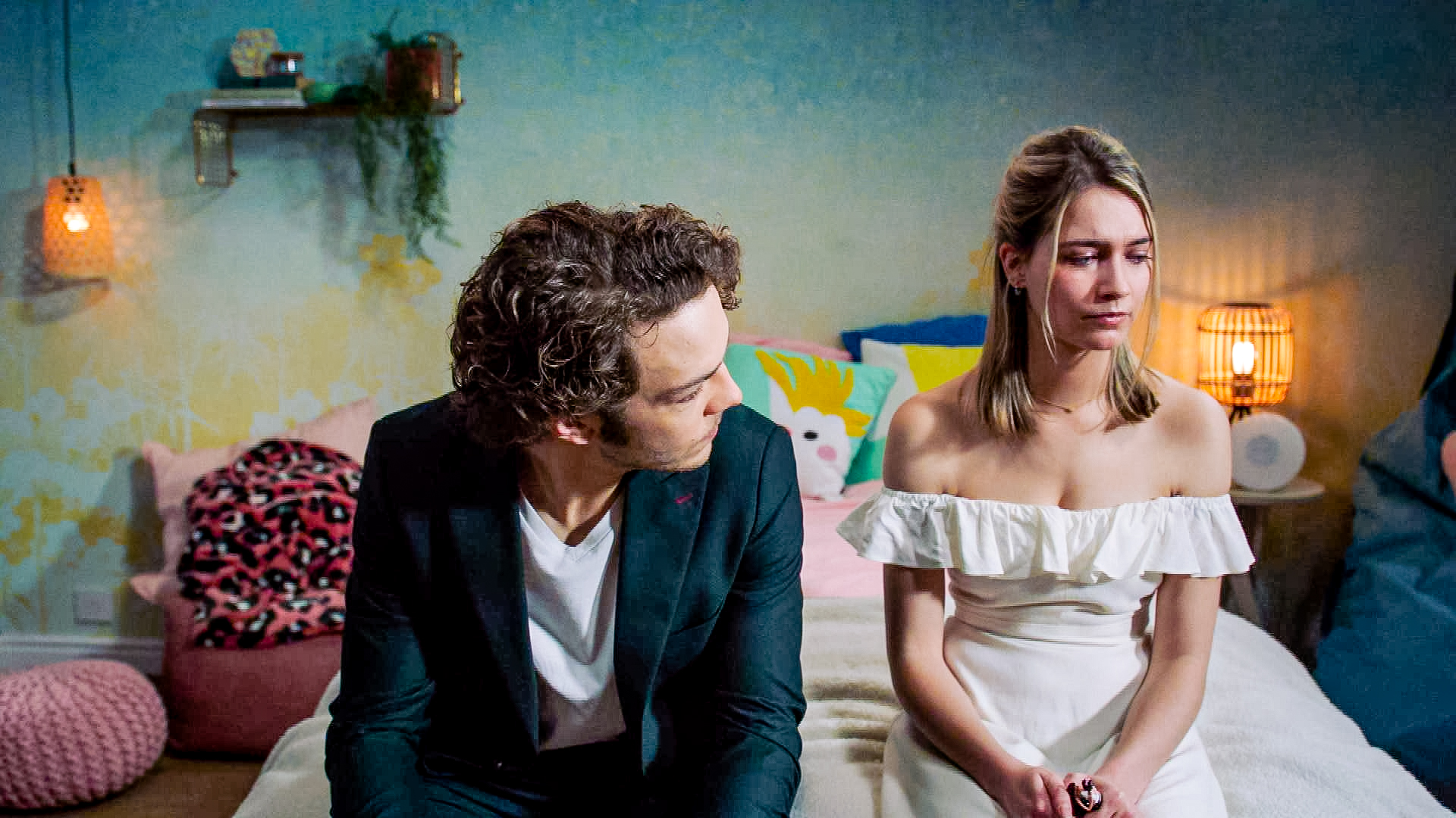 Oscar Willems en Tinne Oltmans in Lisa