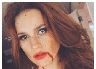 Hanne van K3 onder het bloed na heftig feestje