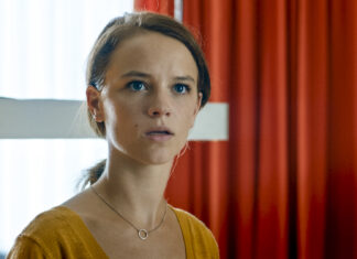 Iedereen zegt hetzelfde over nieuwe vriend actrice Lynn Van Royen