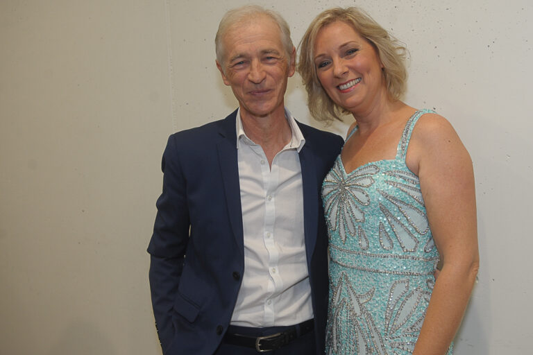 Erik Van Neygen bezorgd om kleinkind: “Hij kreeg slag tegen zijn hoofd”