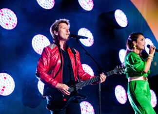 Gene Thomas met spoed naar ziekenhuis: “pijn was niet meer te harden”