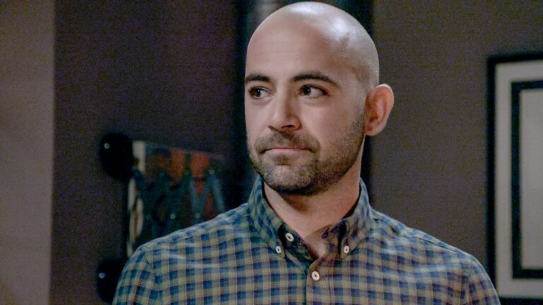 Familie-acteur reageert op kritiek: “dat gebeurt in het echte leven toch ook?”