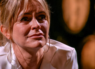 Karen Damen in tranen na droevig overlijden