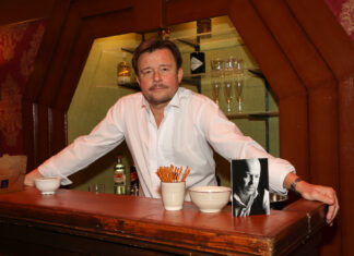 Nieuw Familie-gezicht waarschuwt kijkers: “brutaal”