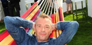 Tom Waes lanceert idee voor nieuw tv-programma: “Zeilen Waes”