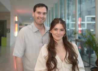 Kato en Tom Dice tonen prachtige babyfoto’s van dochtertje