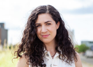 Thuis-actrice Sara Gracia Santacreu over haar eerste keer: “kon niet meer vooruit”