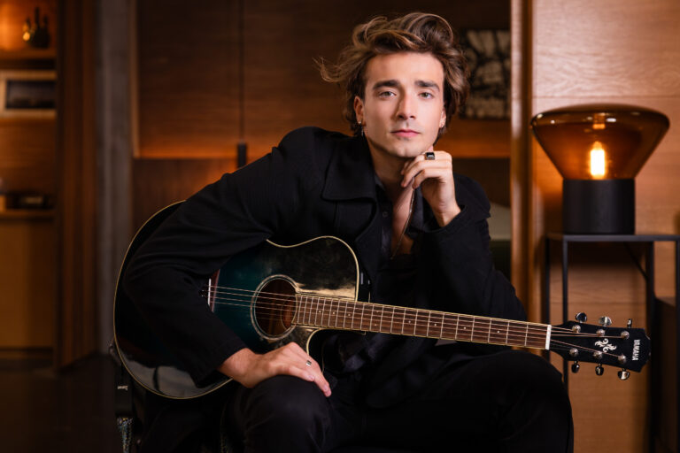 Aaron Blommaert: “bij Familie mocht ik dat nooit doen”