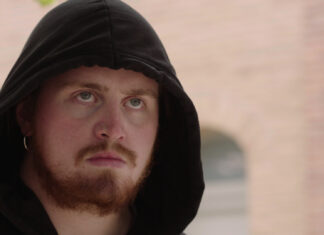 Opvallende carrièrewending voor Thuis-acteur: “hij doet het in het Spaans”