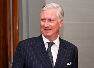 Koning Filip slachtoffer van mishandeling?